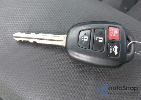 2018 Toyota Corolla Le из США, поврежденный, VIN 2T1BURHE7JC056560